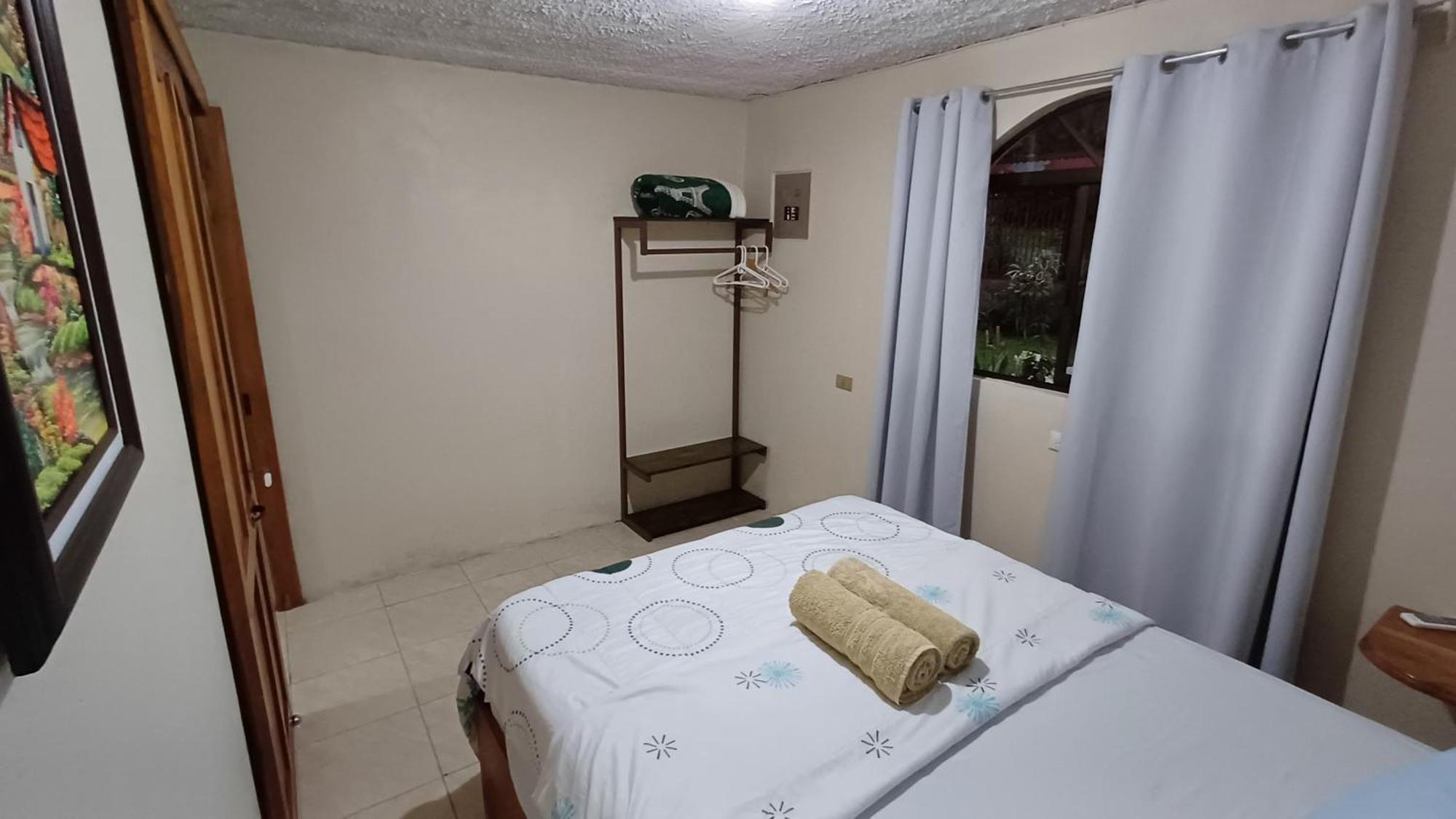 Appartamento Alinas House La Fortuna Esterno foto